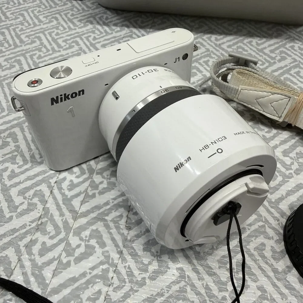 Nikon 1 J1 10.1MP White Camera Bundle - 10-30mm & 30-110mm VR Lenses SD Bag Case